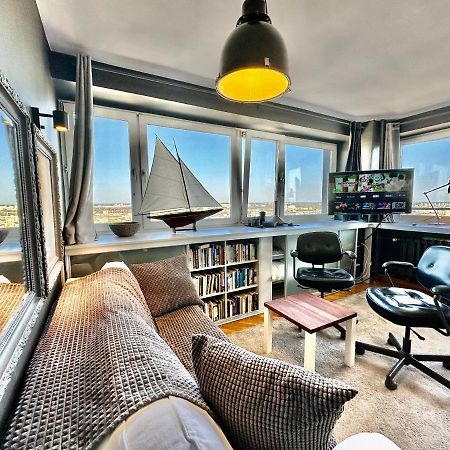 Super Apartament Grey Centrum 2X Metro Fast Wifi 300 Mbs Netflix Appletv Smarttv Spotify Panorama Miasta ワルシャワ エクステリア 写真