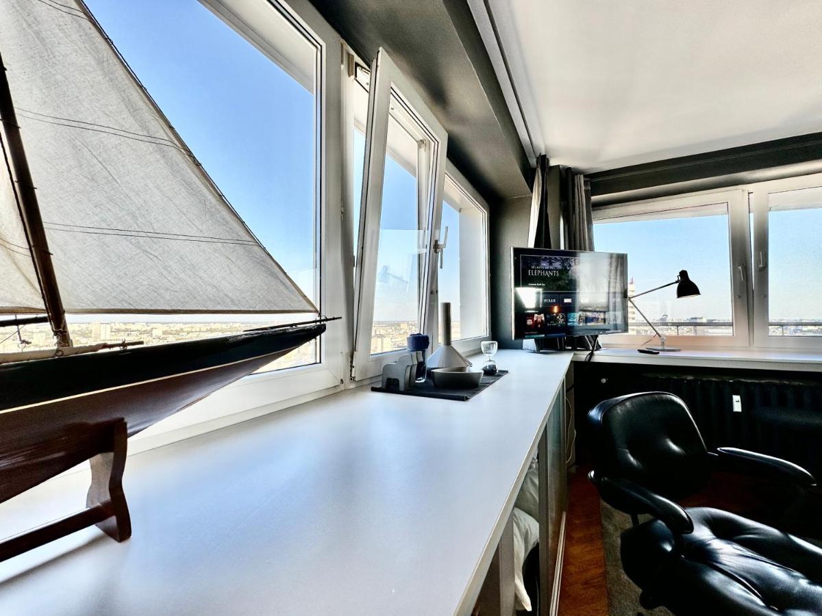Super Apartament Grey Centrum 2X Metro Fast Wifi 300 Mbs Netflix Appletv Smarttv Spotify Panorama Miasta ワルシャワ エクステリア 写真